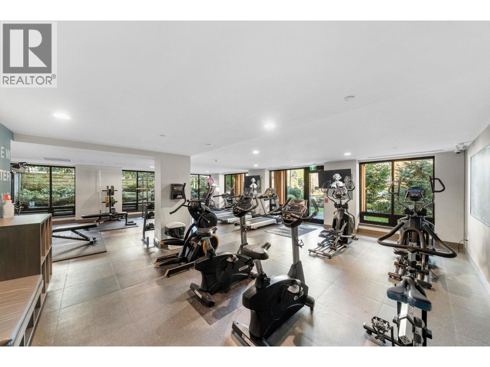 503 2632 LIBRARY LANE, North Vancouver