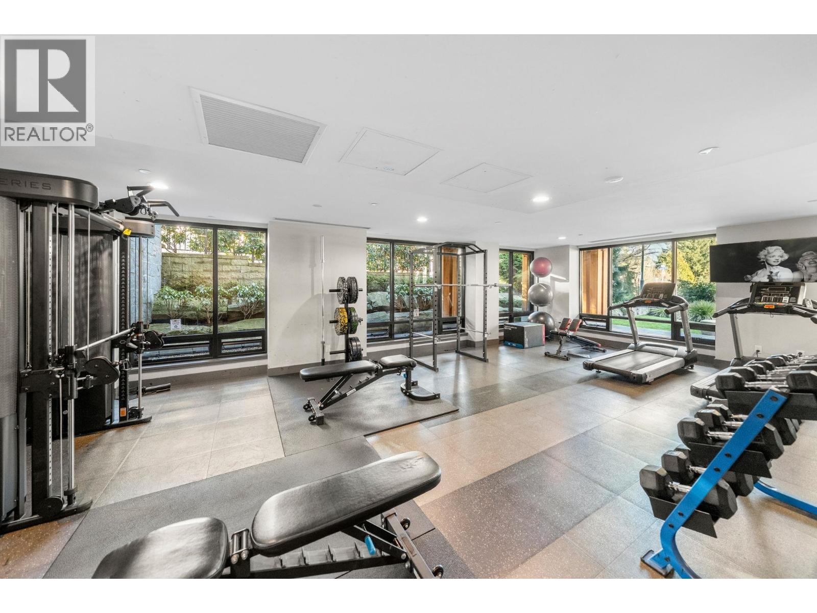 503 2632 LIBRARY LANE, North Vancouver