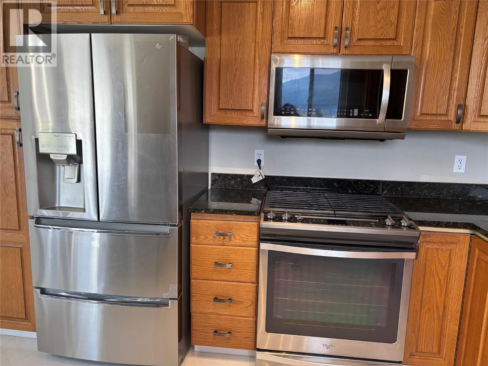 7415 Valley Heights Drive, Grand Forks