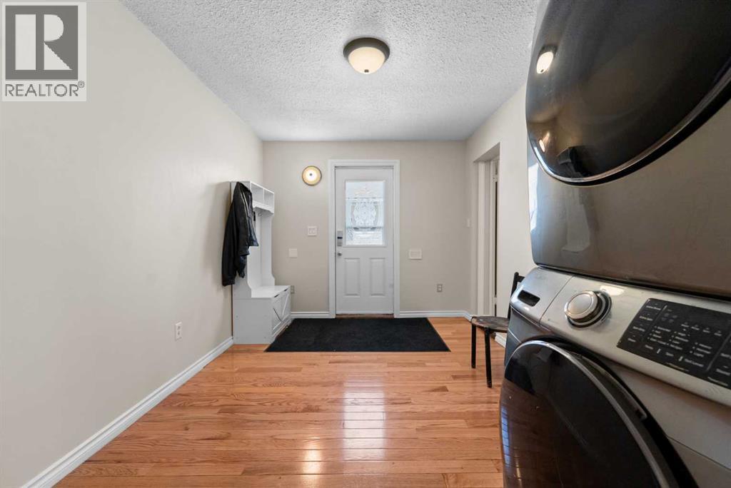 Listing photo – 325 Minnewaukan Road, Tillicum Beach