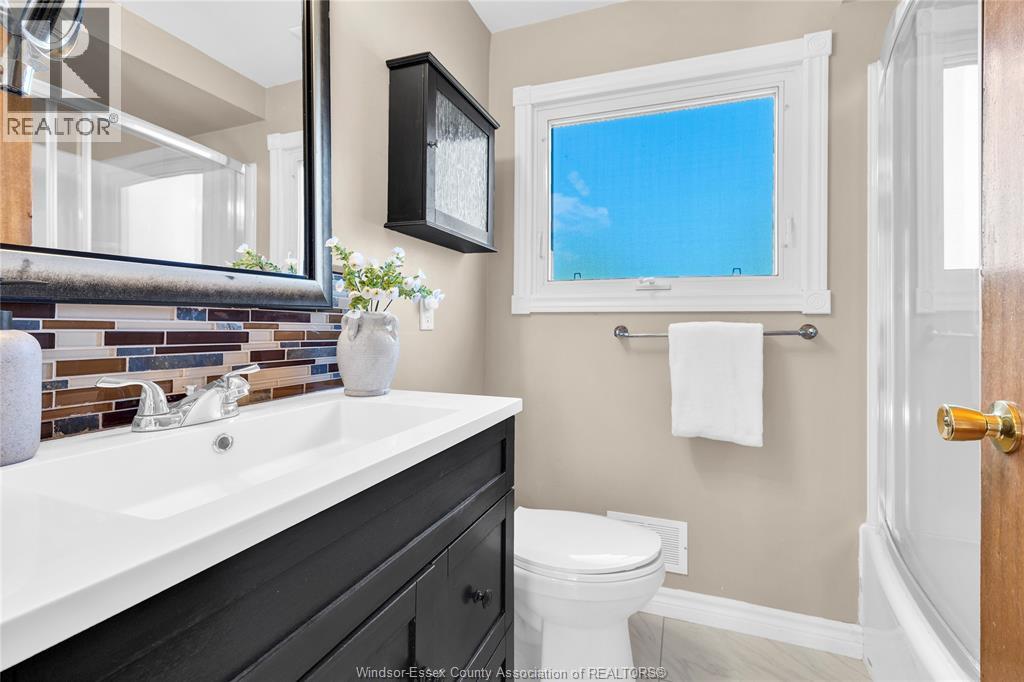 4025 MOUNT ROYAL - Image 12