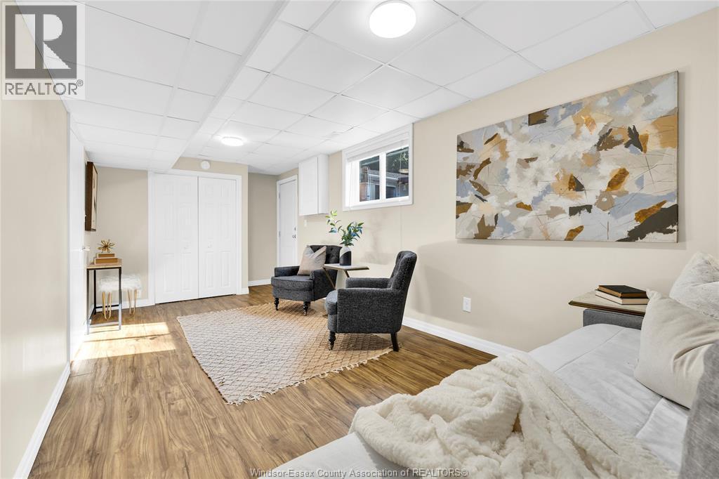 4025 MOUNT ROYAL - Image 24