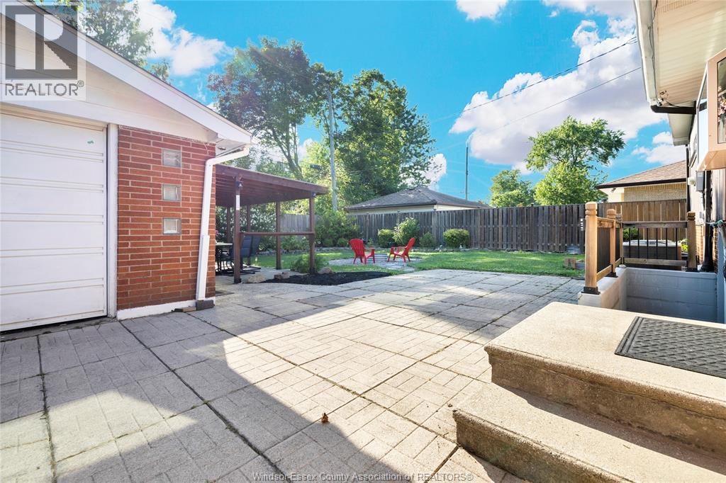 4025 MOUNT ROYAL - Image 25