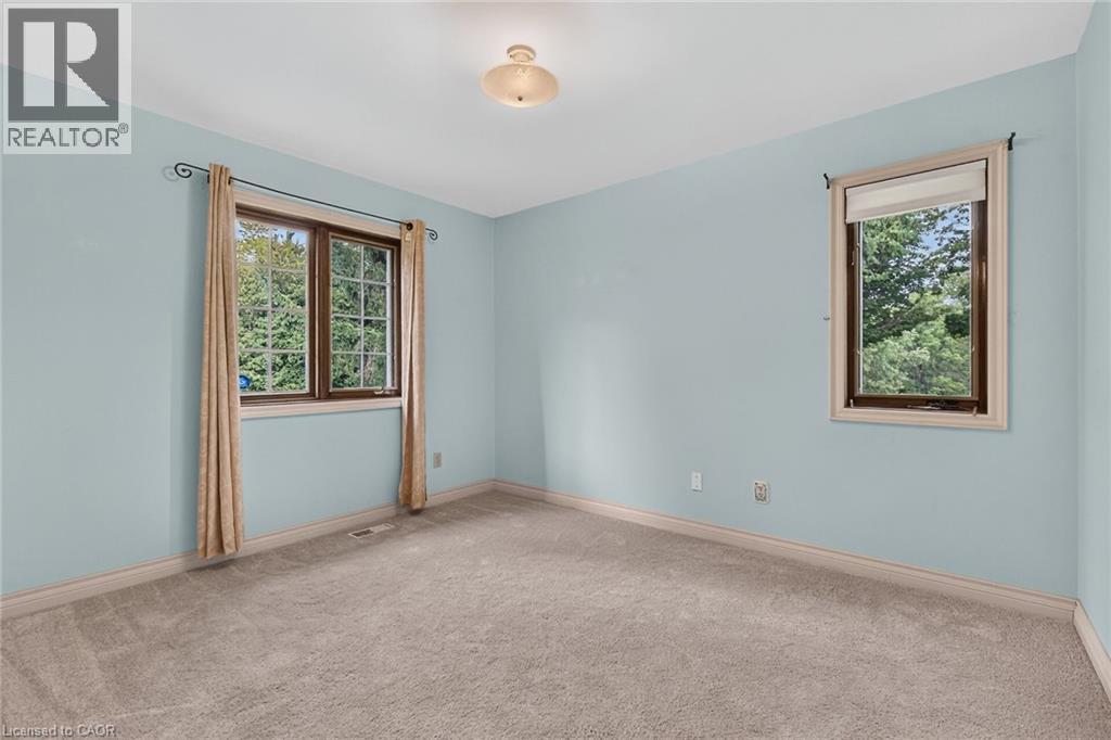 7011 DICKENSON Road E - Image 24