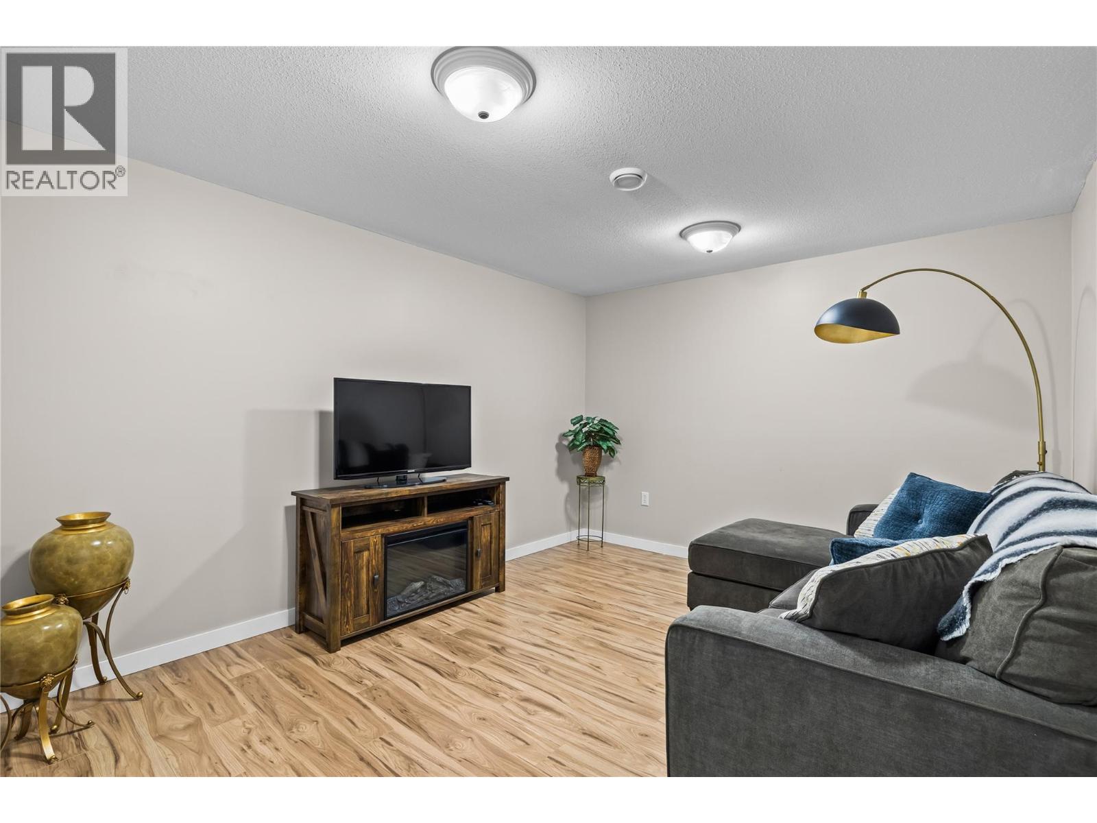 #441 2330 Butt Road - 35