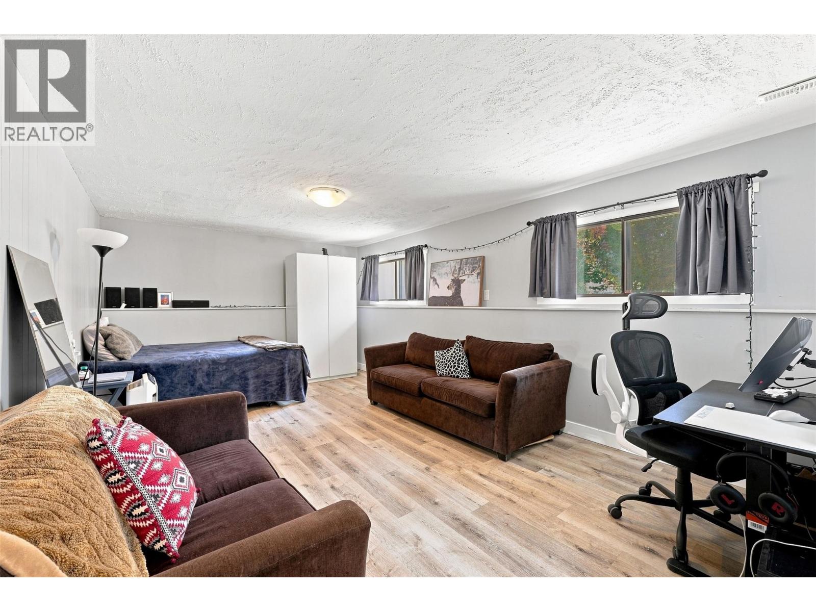 718 Clements Court - 38