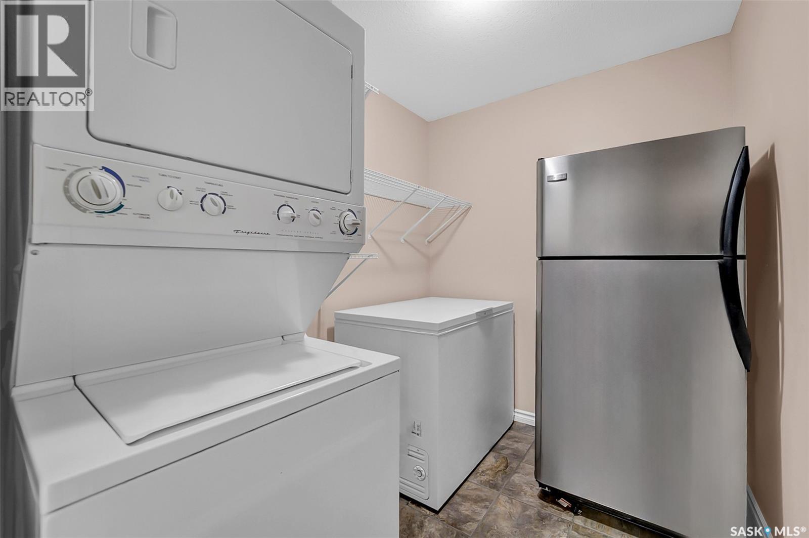 #409 100 1st AVENUE N - Image 32