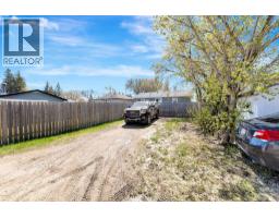 5104 54a Street, Lloydminster, AB T9V0S5 Photo 32