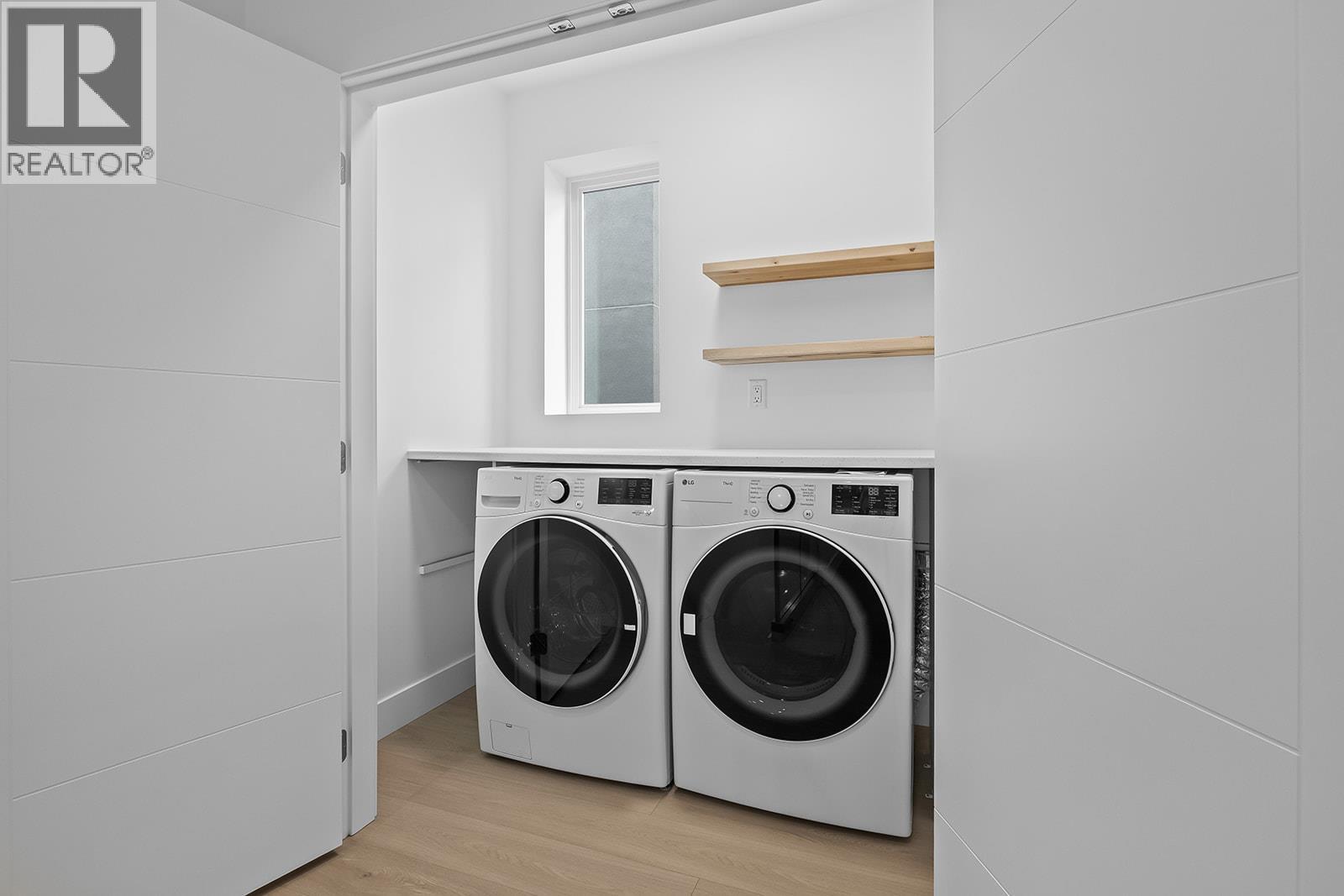#3 662 Birch Avenue - 9