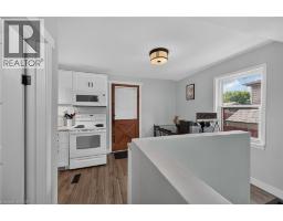Foyer - 220 Paling Avenue, Hamilton, ON L8H5J7 Photo 12