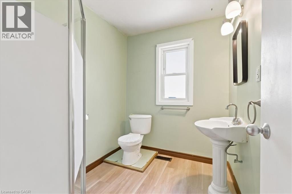 22 RAMORE Street - 8
