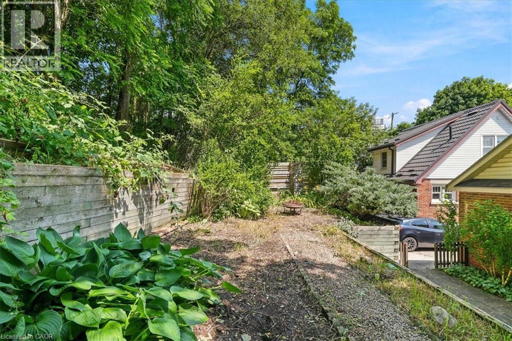 22 RAMORE Street - 31