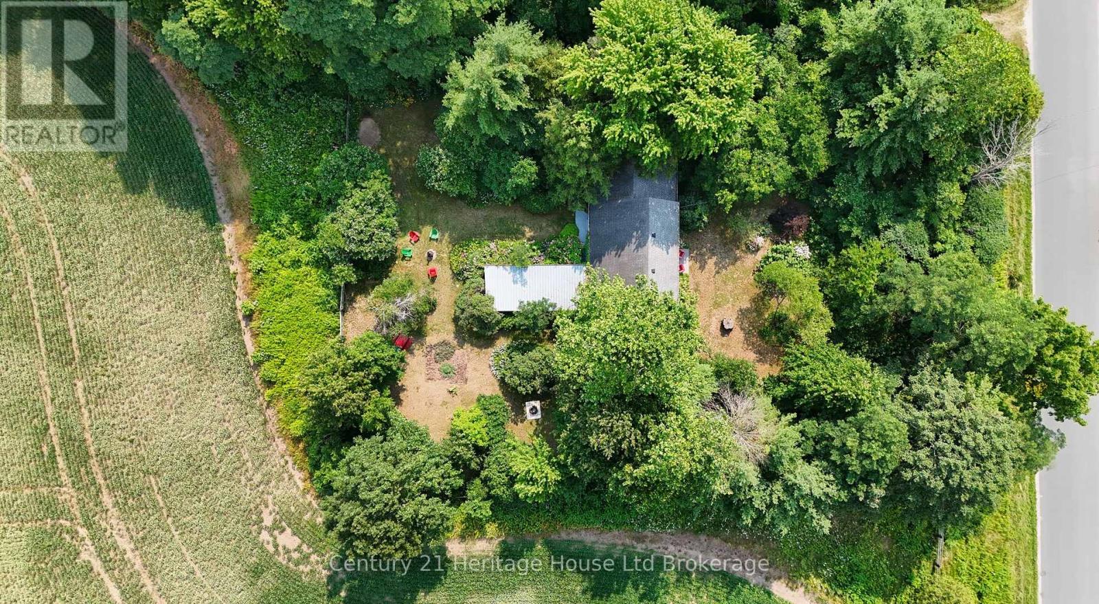 55728 MAPLE GROVE LINE - Image 19