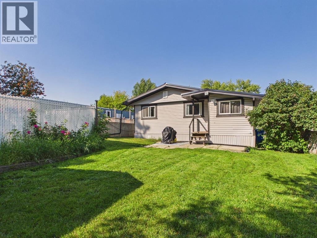 Listing photo – 107, 6834 59 Avenue, Red Deer