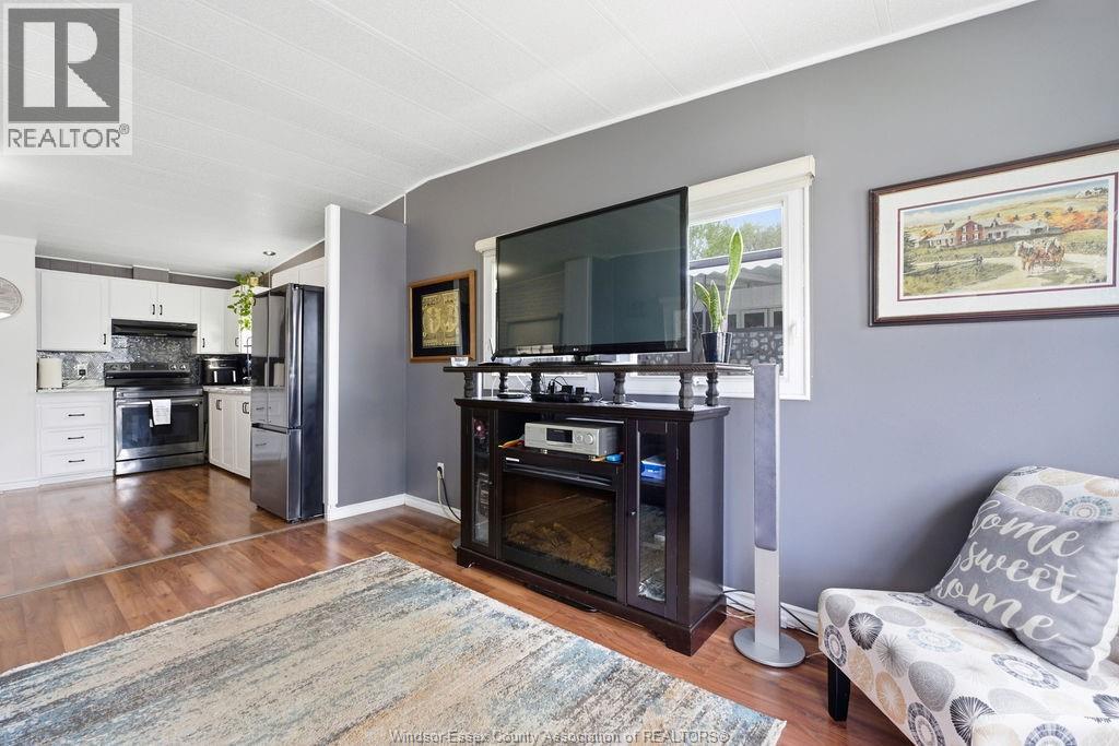 4 MALDEN HILL - Image 5