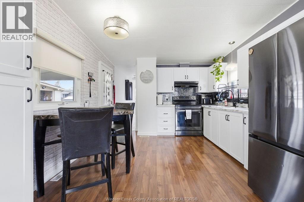 4 MALDEN HILL - Image 7