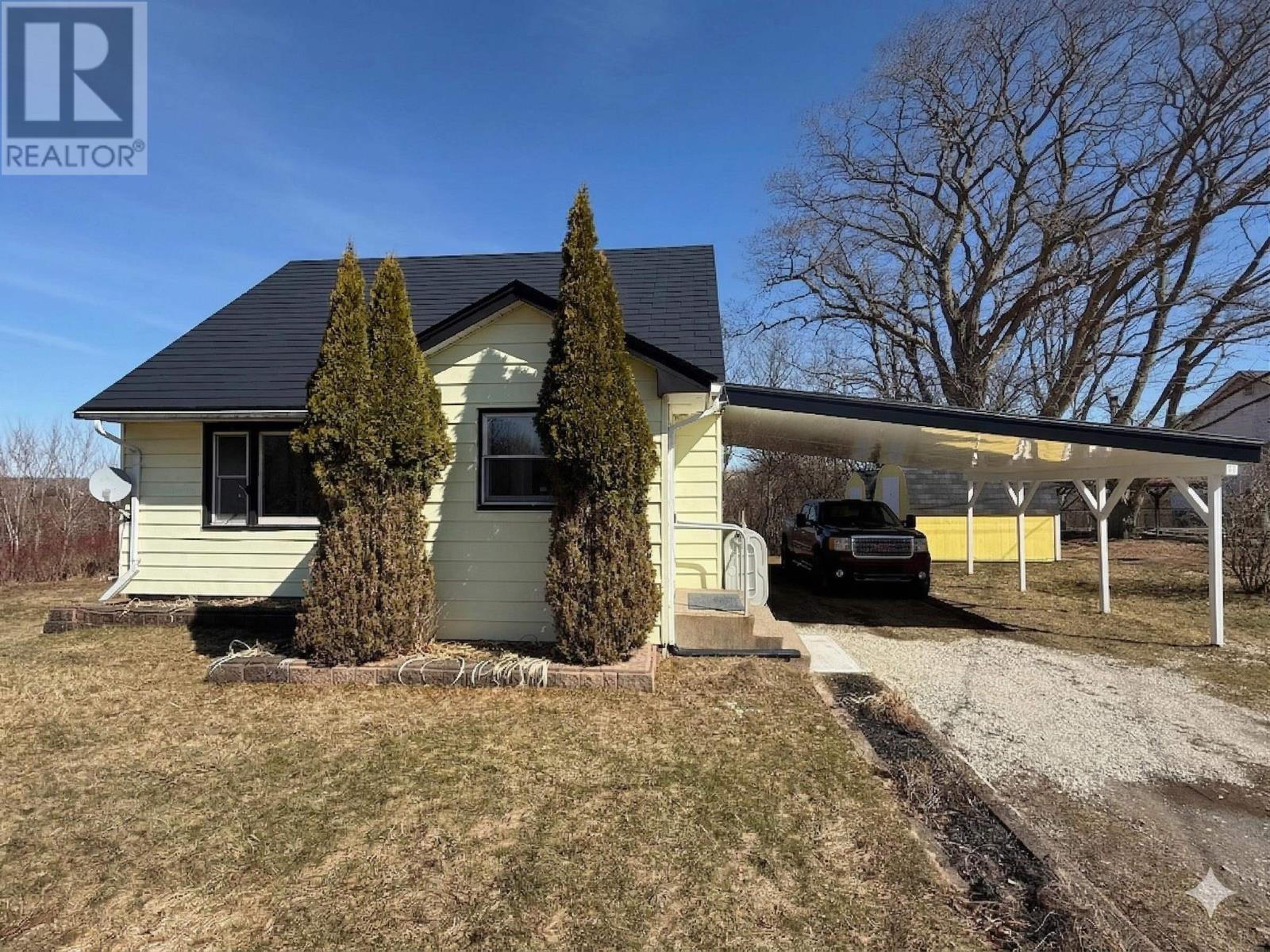 125 Cottage Street