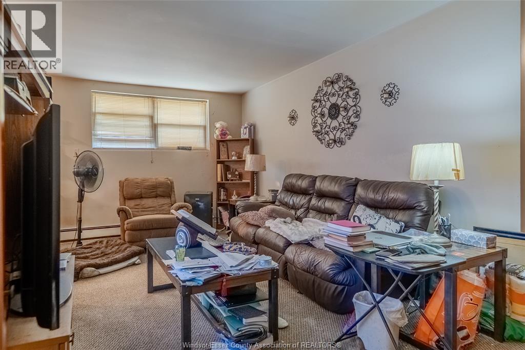 #512 118 Riverview DRIVE - 2