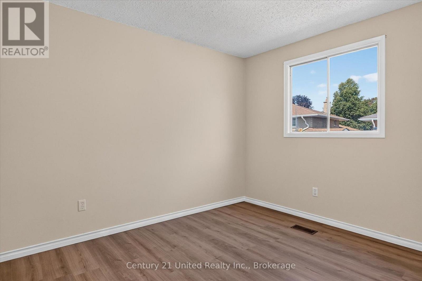 2110 SPRINGWOOD ROAD - 24