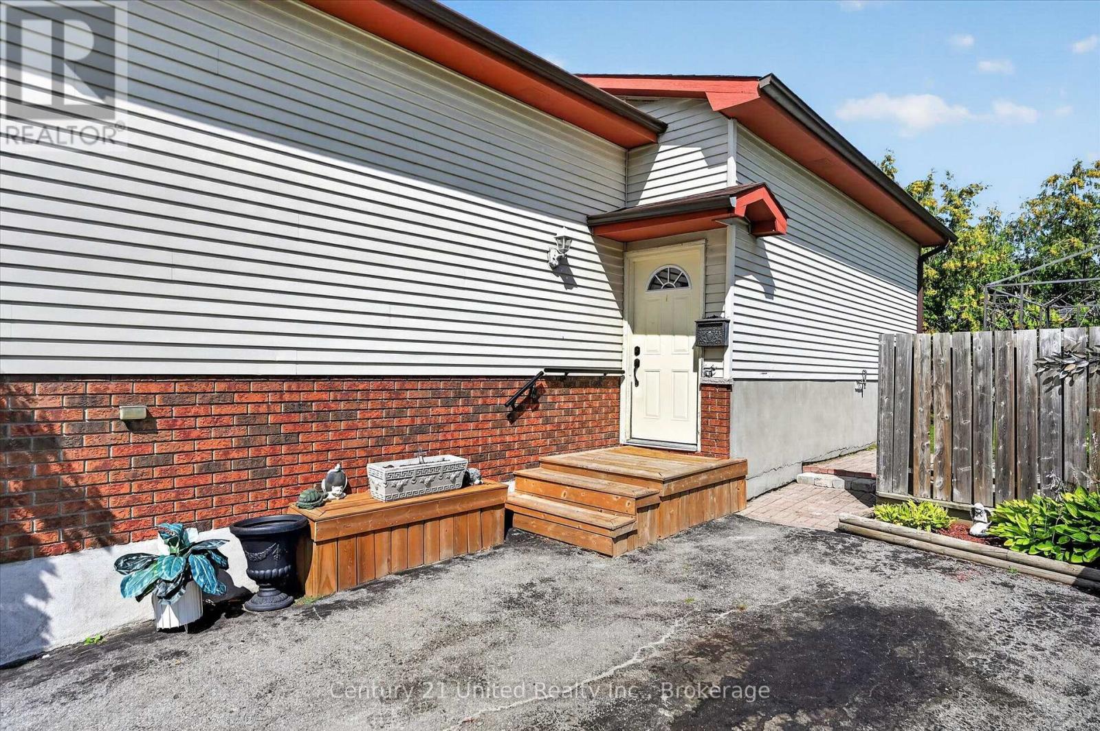 2110 SPRINGWOOD ROAD - 3