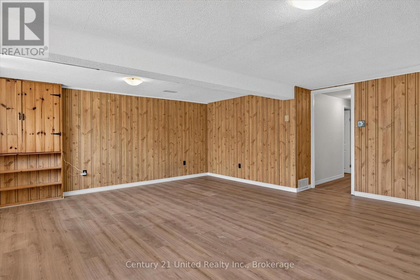 2110 SPRINGWOOD ROAD - Image 30