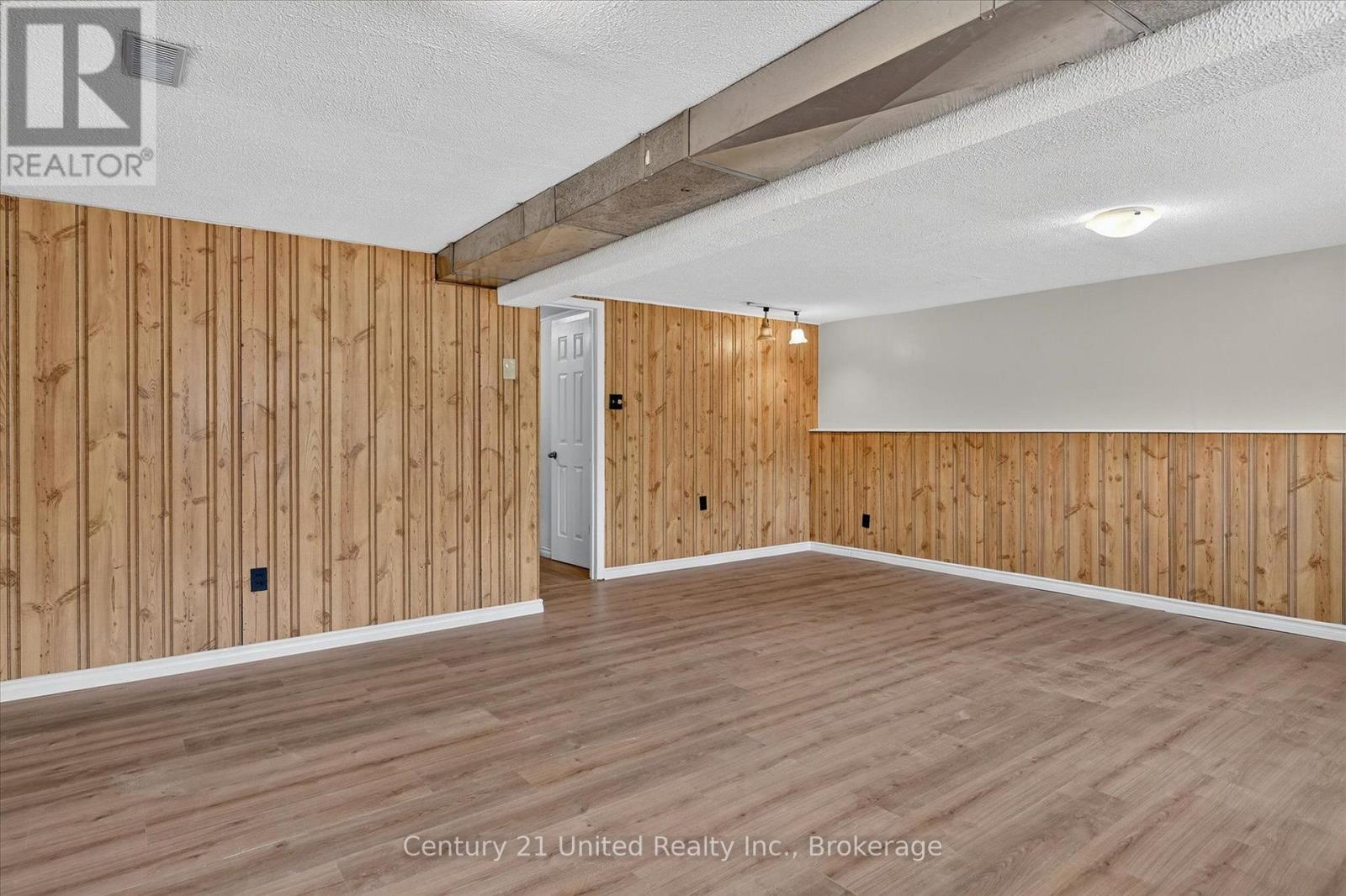 2110 SPRINGWOOD ROAD - 31