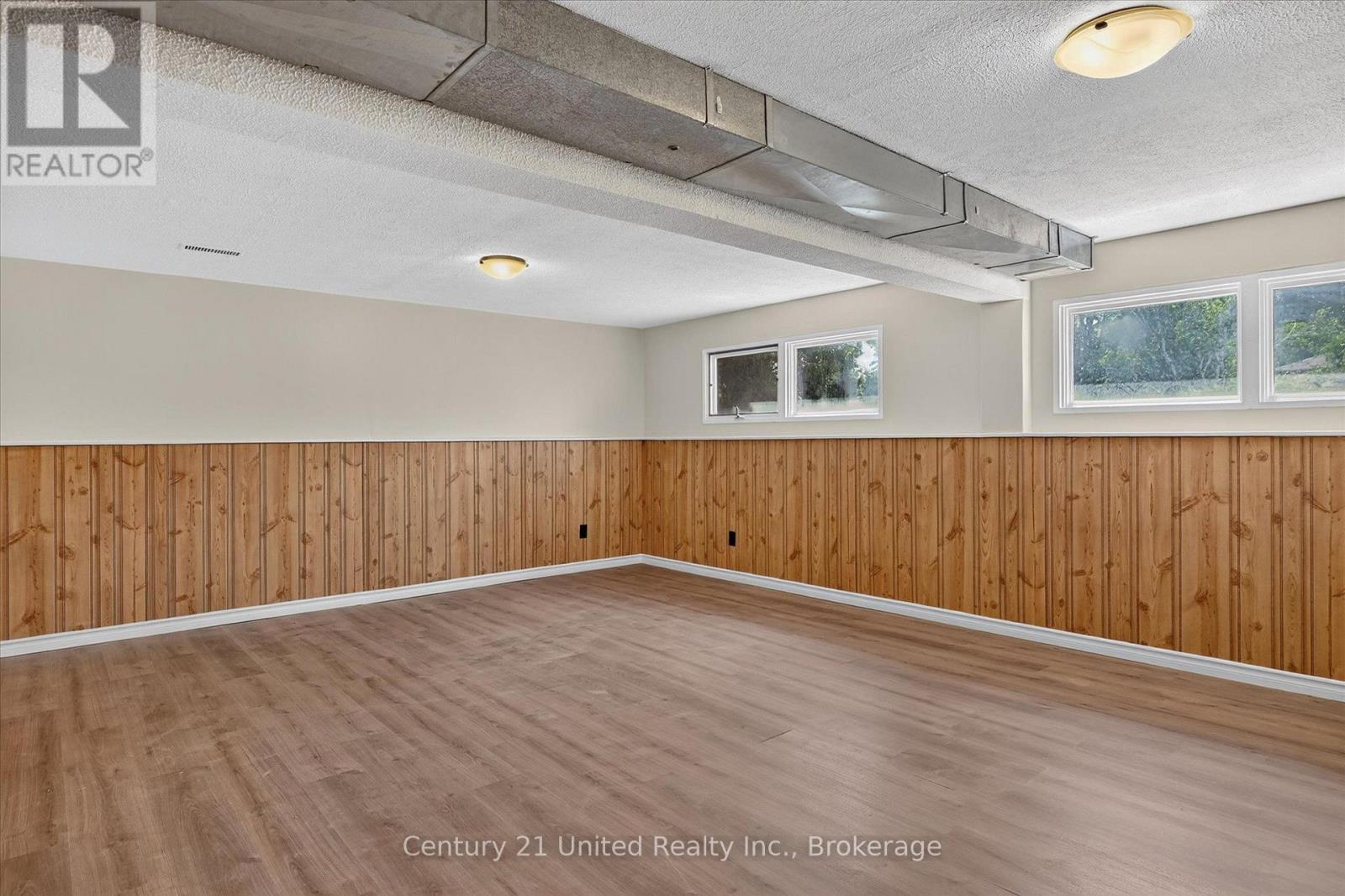 2110 SPRINGWOOD ROAD - Image 32