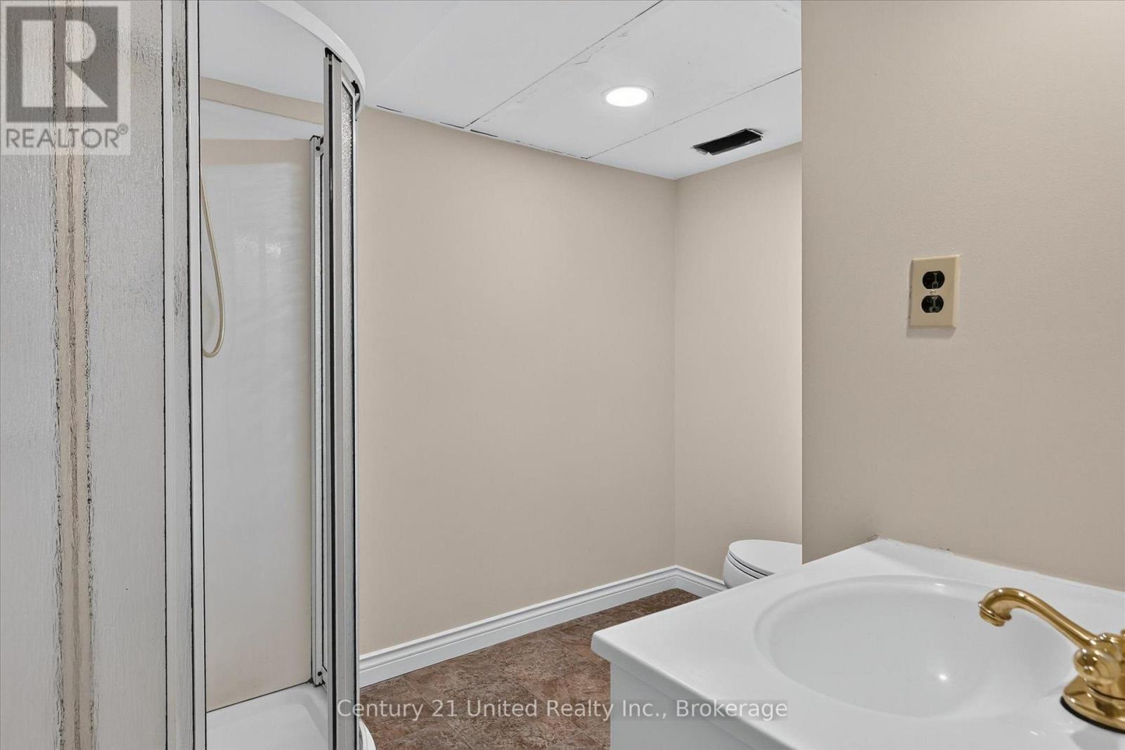2110 SPRINGWOOD ROAD - 36