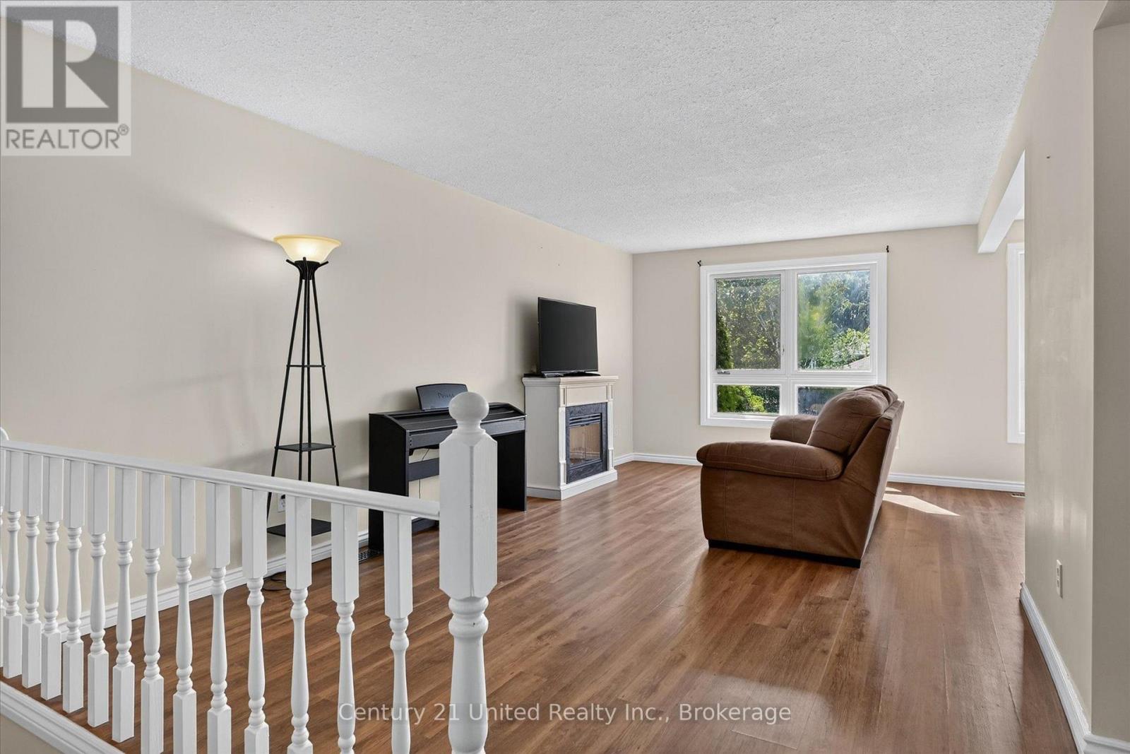 2110 SPRINGWOOD ROAD - 5