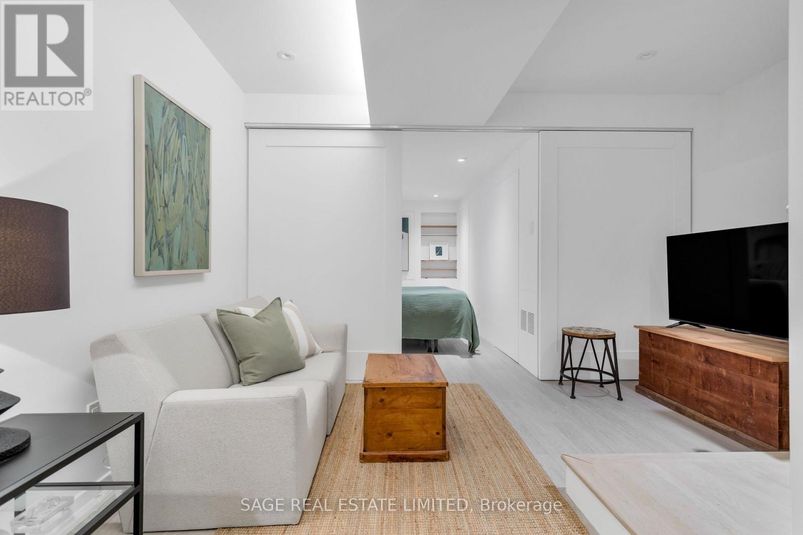 195 BOULTON AVENUE - 39