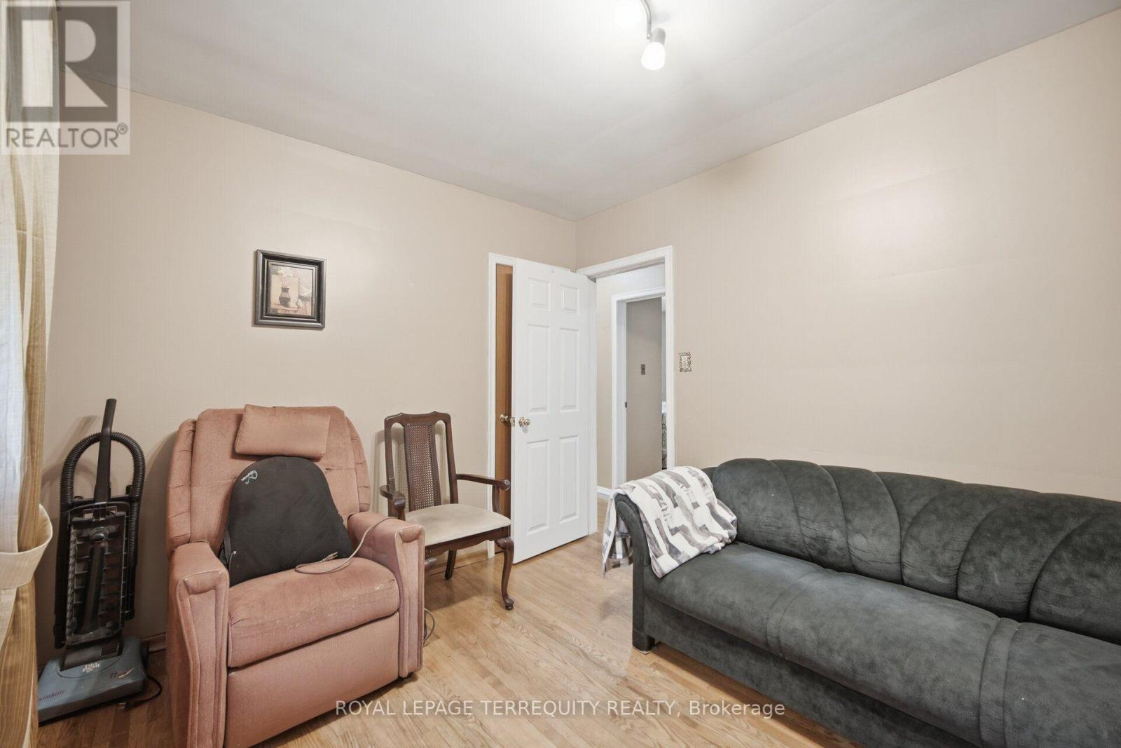 879 SCARBOROUGH GOLF CLUB ROAD - 22