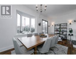 15 Battenberg Avenue, Toronto, ON M4L1J7 Photo 11