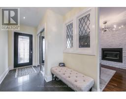 Bedroom 3 - 15 Battenberg Avenue, Toronto, ON M4L1J7 Photo 6