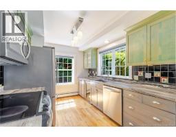 15 Sherwood Court, photo 5