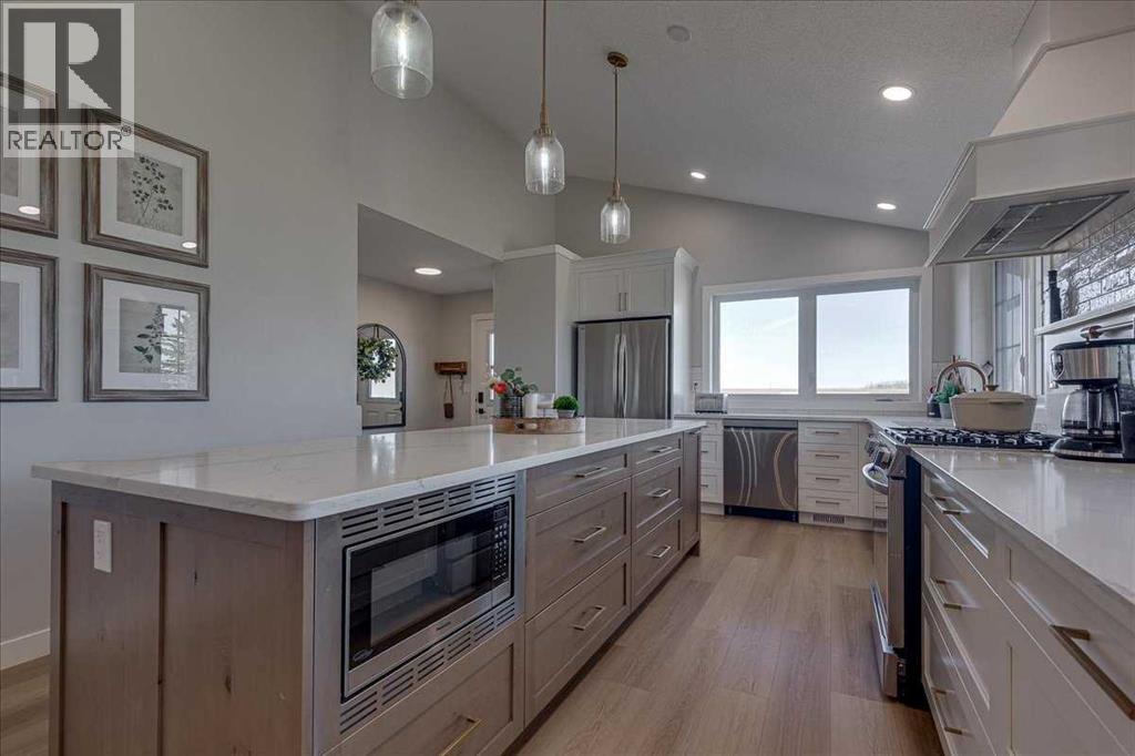Listing photo – 24219 413 Township, Rural Lacombe County