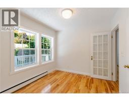 15 Sherwood Court, photo 16
