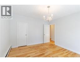 15 Sherwood Court, photo 18