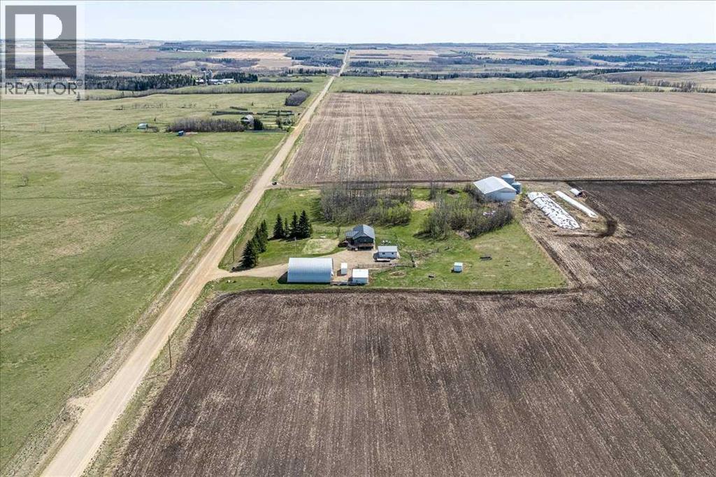 Listing photo – 24219 413 Township, Rural Lacombe County