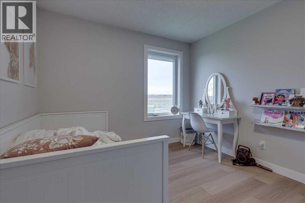 Listing photo – 24219 413 Township, Rural Lacombe County