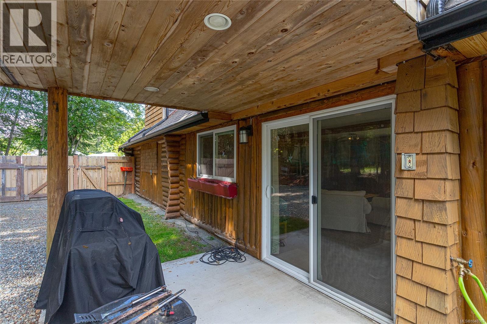 70 Islewood Dr, Bowser