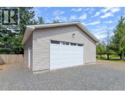 70 Islewood Dr, Bowser, BC V0R1G0 Photo 23
