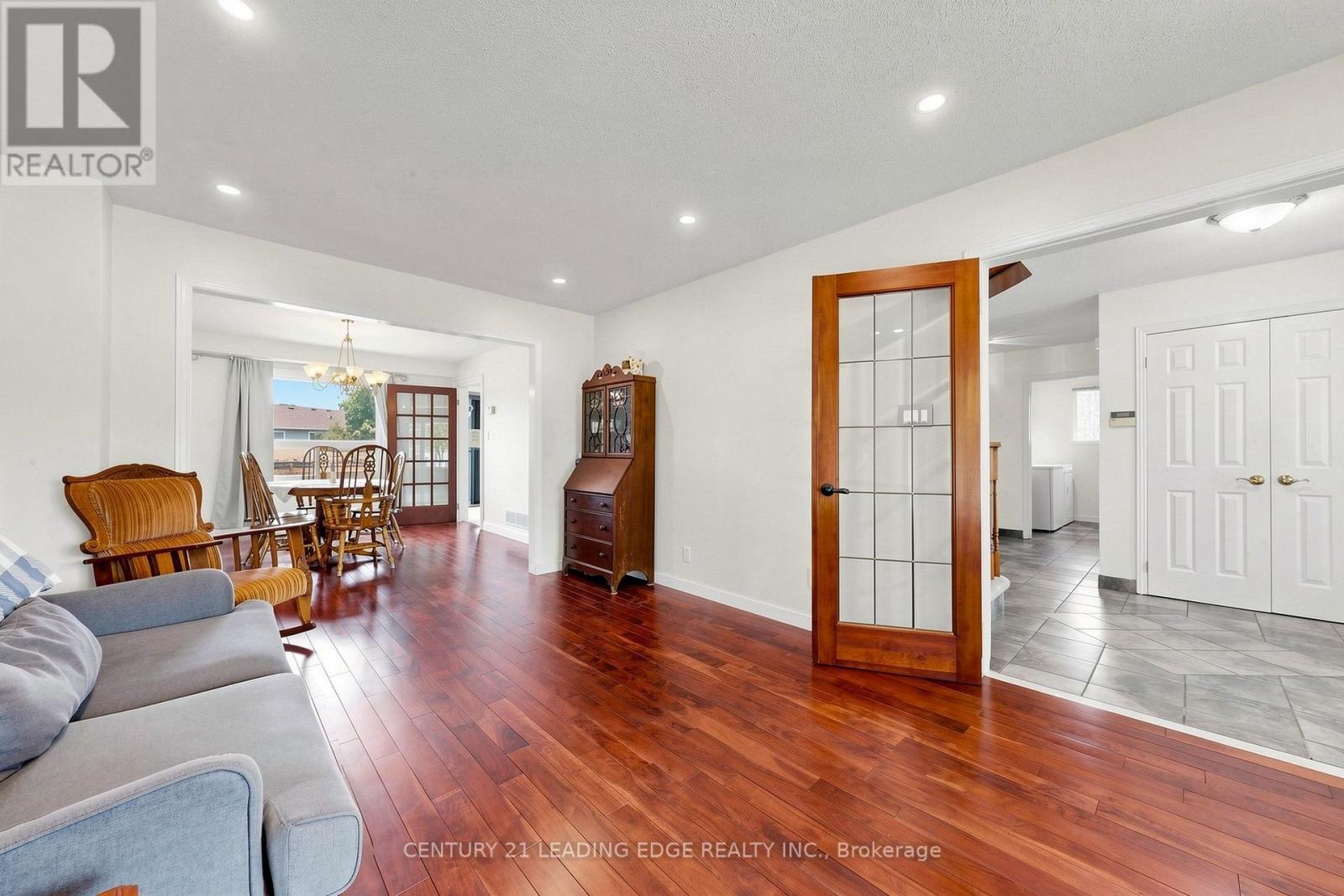 153 NATANYA BOULEVARD - Image 7