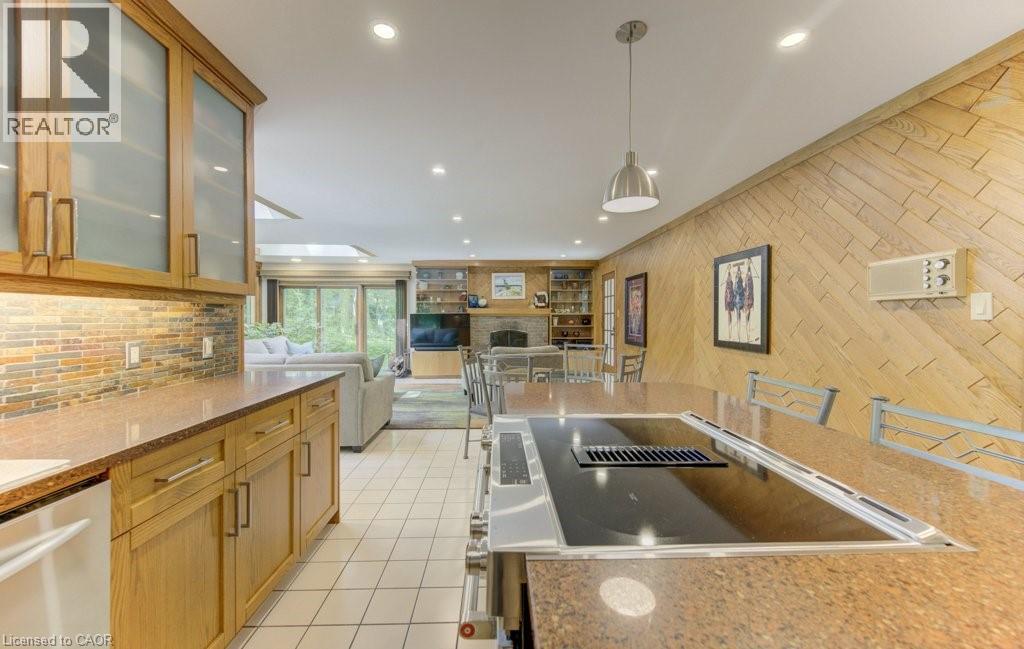 318 SHAKESPEARE Place - Image 20
