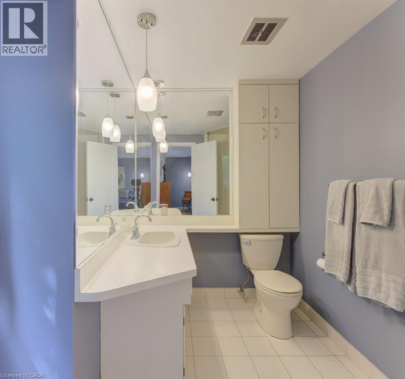 318 SHAKESPEARE Place - Image 31