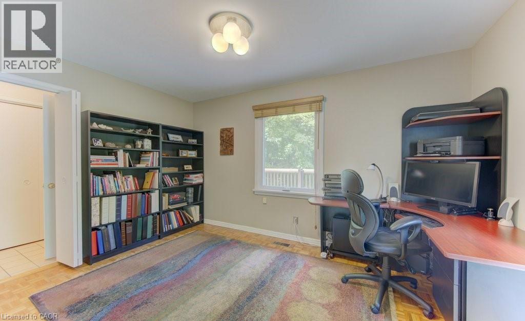 318 SHAKESPEARE Place - Image 14