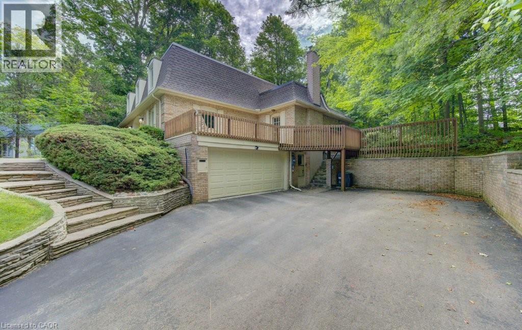 318 SHAKESPEARE Place - Image 6