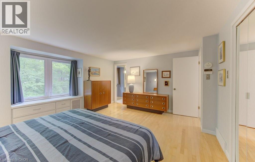 318 SHAKESPEARE Place - Image 30