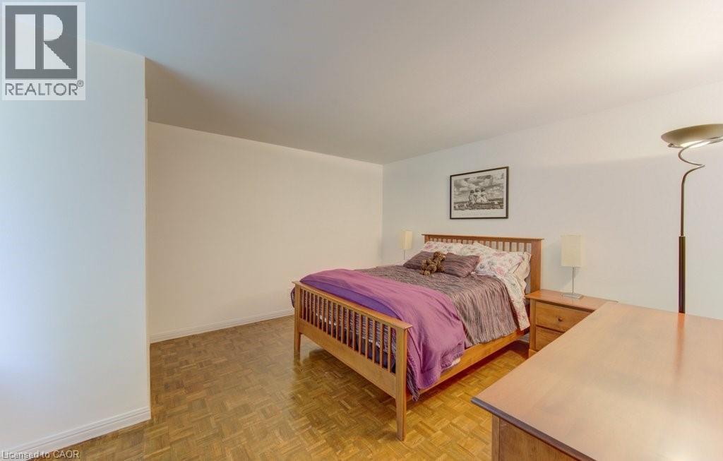 318 SHAKESPEARE Place - Image 34