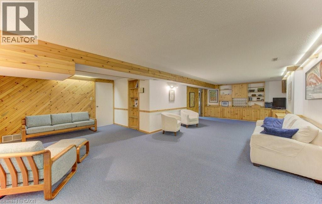318 SHAKESPEARE Place - Image 39