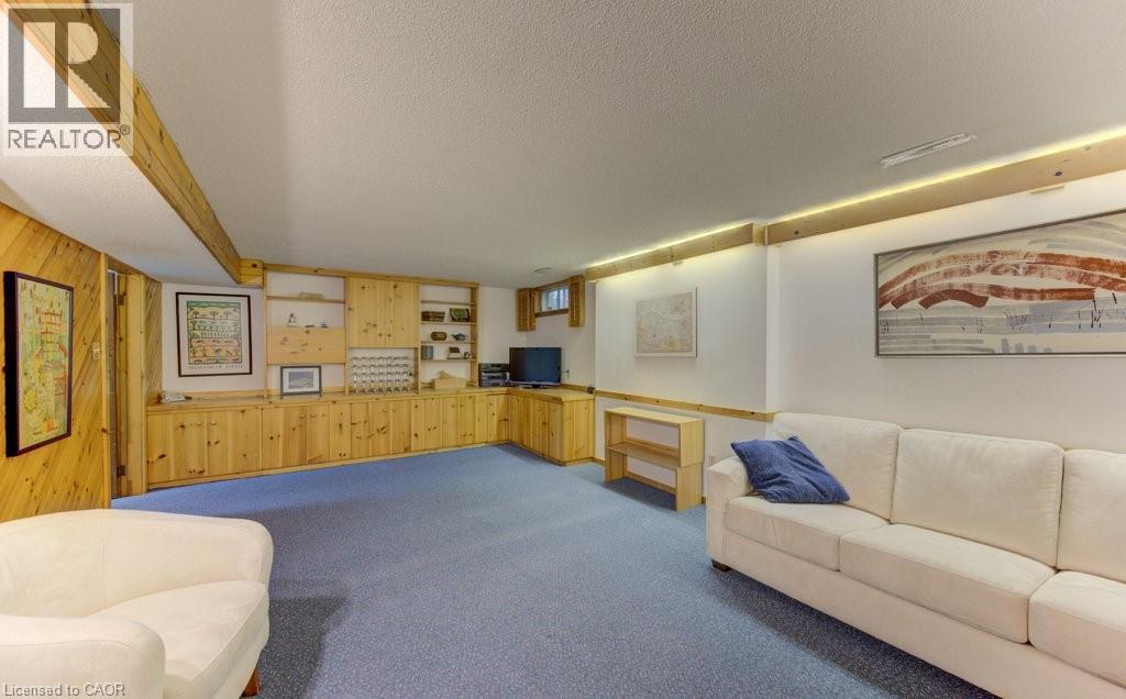 318 SHAKESPEARE Place - Image 40